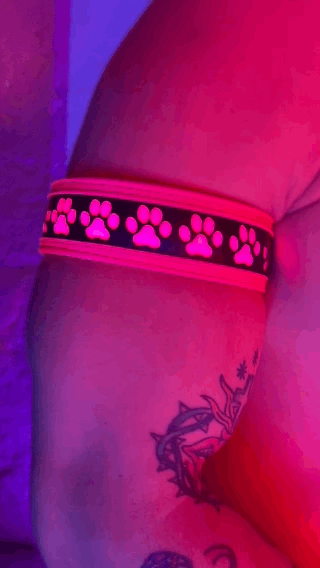 POUNDTOWN ARMBAND
