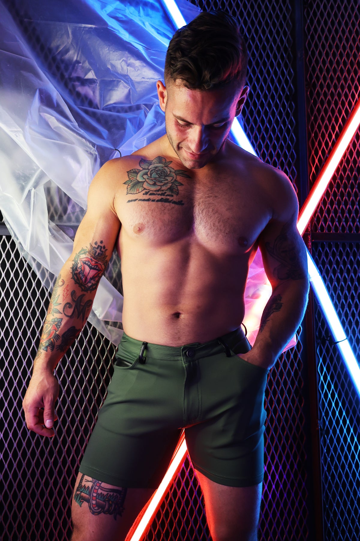 DOWN LOW SHORTS - ARMY GREEN