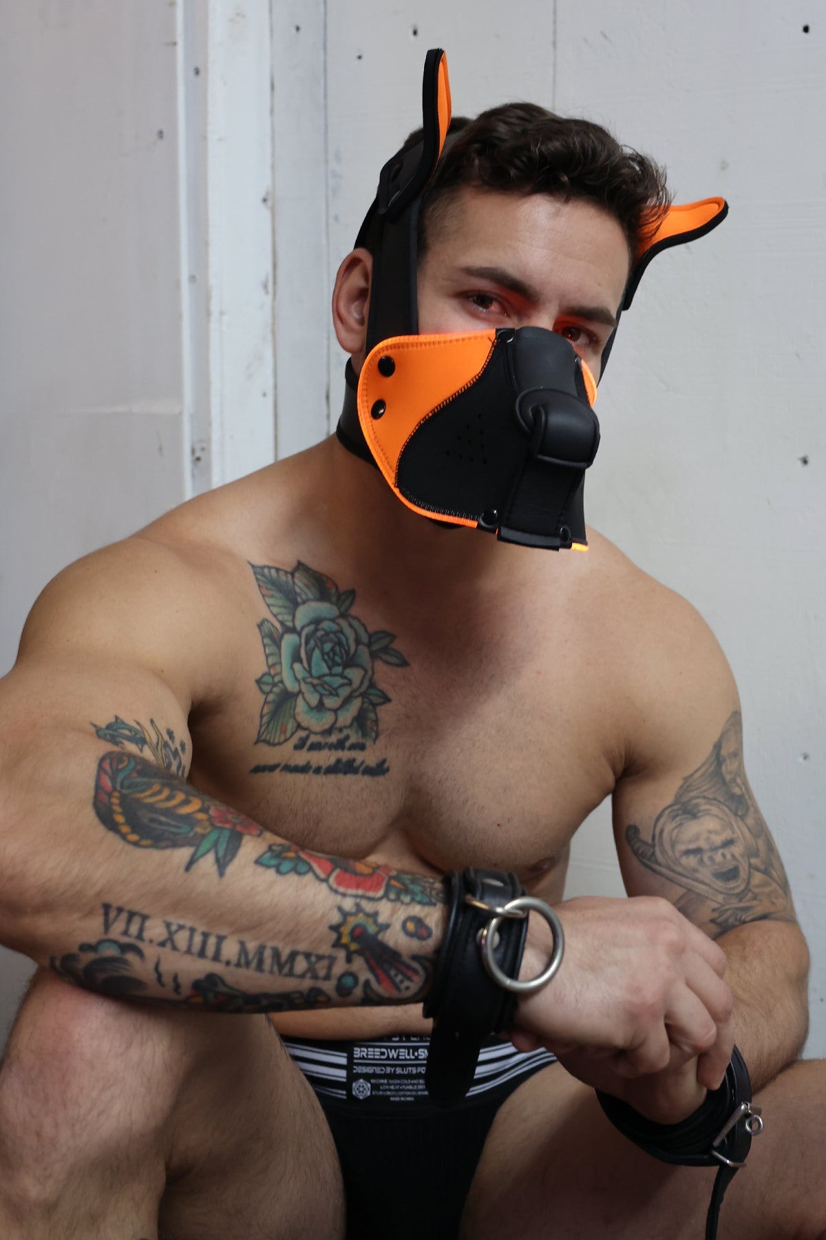 Poundtown Pup Mask 2.0 - Neon Orange - Breedwell