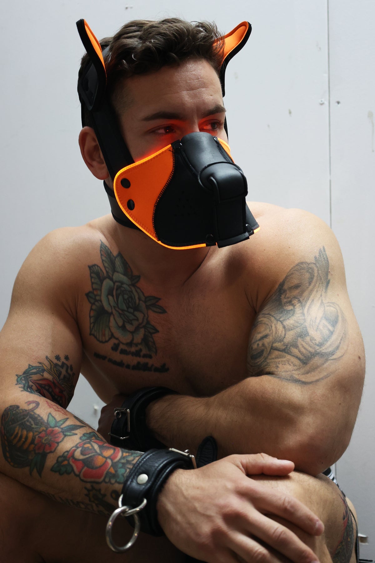 Poundtown Pup Mask 2.0 - Neon Orange - Breedwell